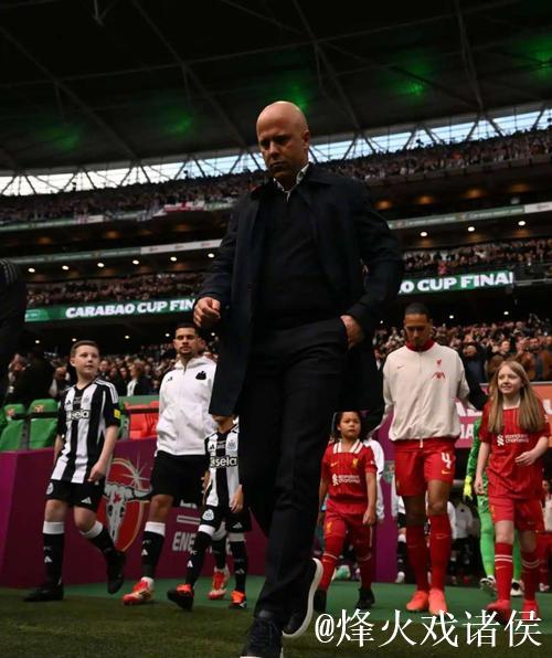 英超-伊萨克建功 利物浦2-1击败热刺迎来三连胜